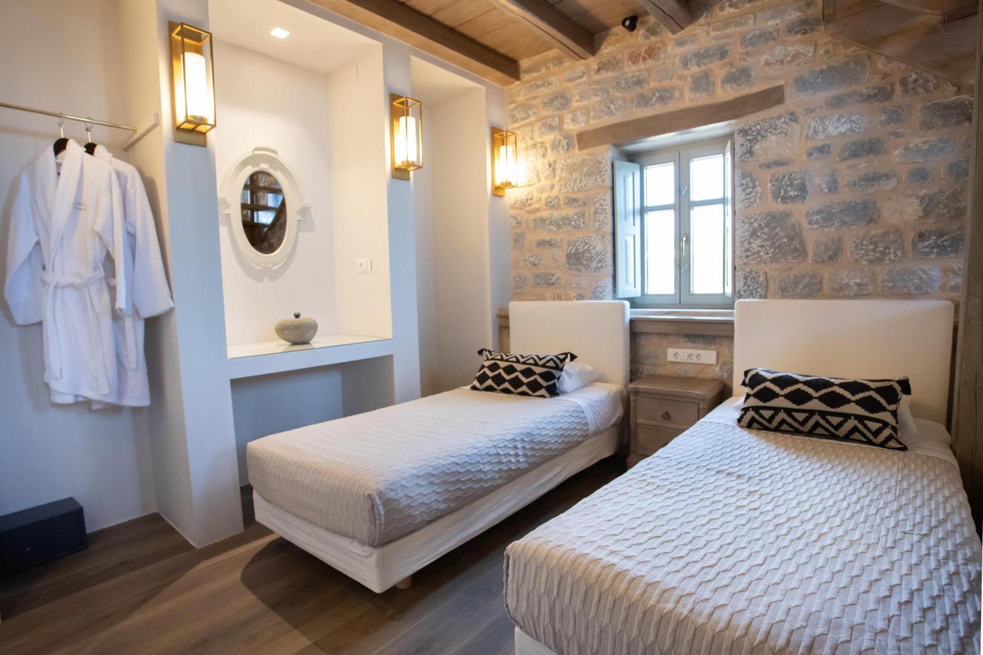 Akrolithi Guesthouse Karavostasi  Luaran gambar